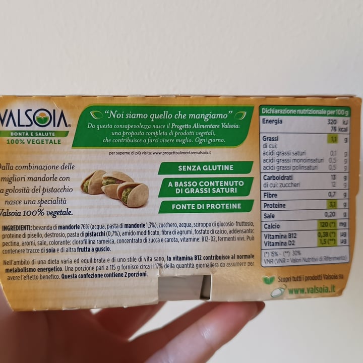 photo of Valsoia Pistacchio Mandorla shared by @rainbowgess on  10 Sep 2022 - review