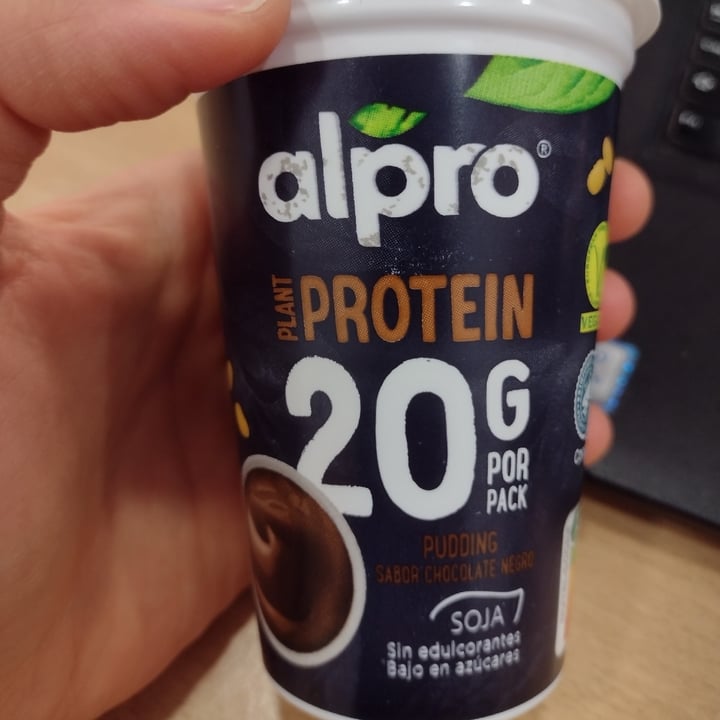 photo of Alpro dark chocolate plant protein pudding shared by @csanjosbranco on  12 May 2022 - review