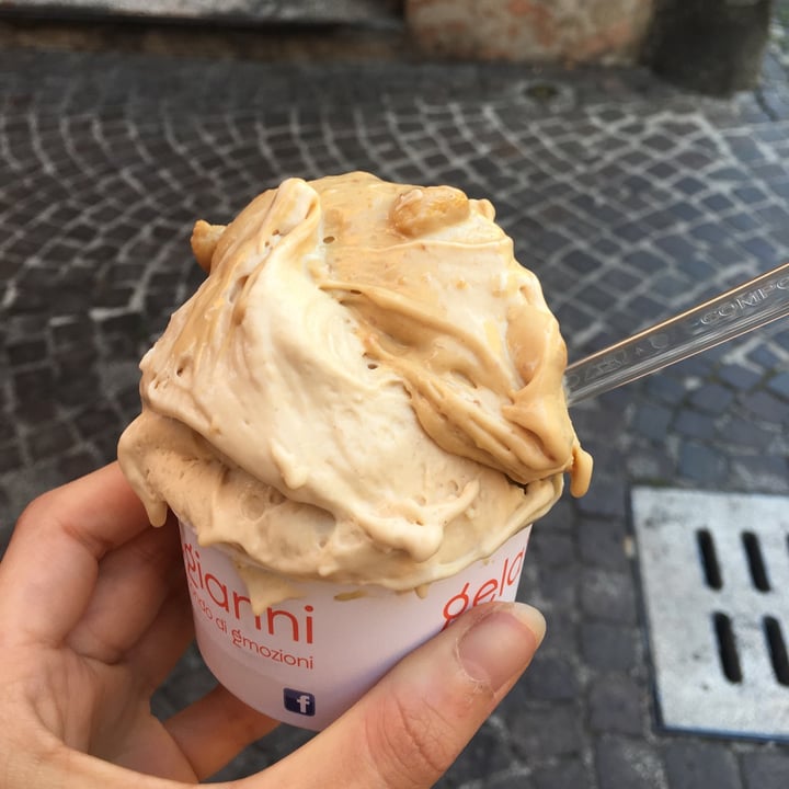 photo of Gelateria Gianni Gelato shared by @alessbica on  21 May 2022 - review