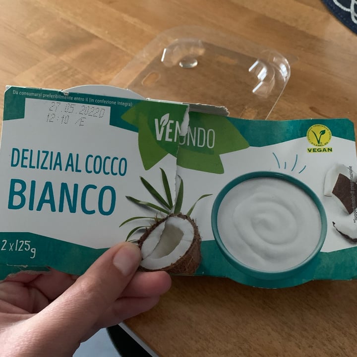 photo of Vemondo  yogurt cocco shared by @ariannabolo on  06 May 2022 - review