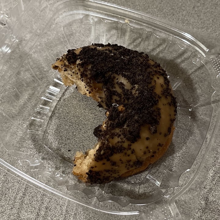 photo of SloDoCo Donuts Maple Donut with Cookie Crumble shared by @hahagiggles on  15 Jul 2022 - review
