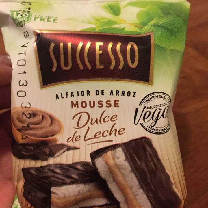 photo of Successo Alfajor De Arroz Mousse De Dulce De leche shared by @mary24 on  13 Nov 2020 - review