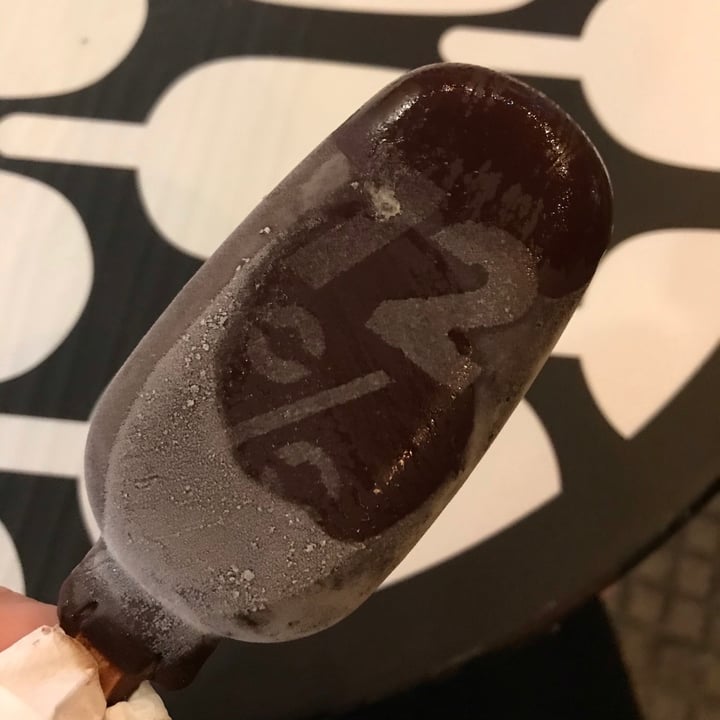 photo of Lucciano´s Palermo Soho Paleta de chocolate 72% shared by @miadanila on  22 Dec 2020 - review