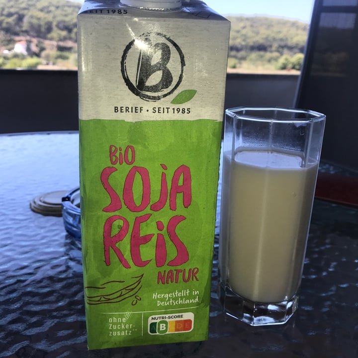 review photo of Berief Bio Soja drink Naturell ohne Zuckerzusatz shared by @linda93 on 25 Aug 2022 - review