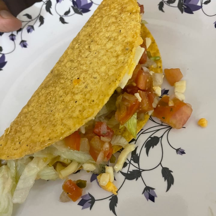 photo of Taco Bell Crunchy Taco veg shared by @saketanand716vegan on  30 Sep 2021 - review