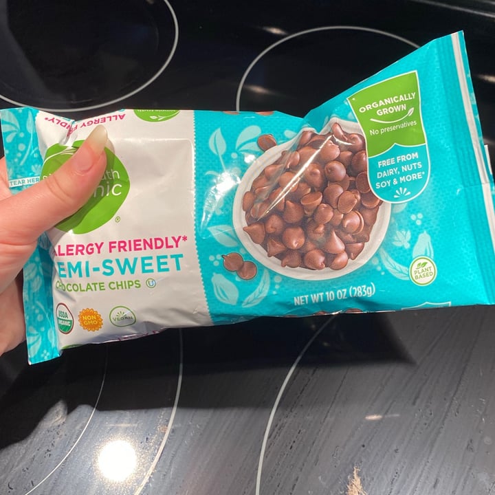 review photo of Simple Truth Allergy Friendly Semi Sweet Chocolate Chips shared by @taylorangell on 28 Aug 2021 - review