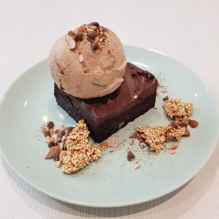 photo of Kind Kones Tiramisu Ice Cream shared by @darkchocoholic on  01 May 2021 - review