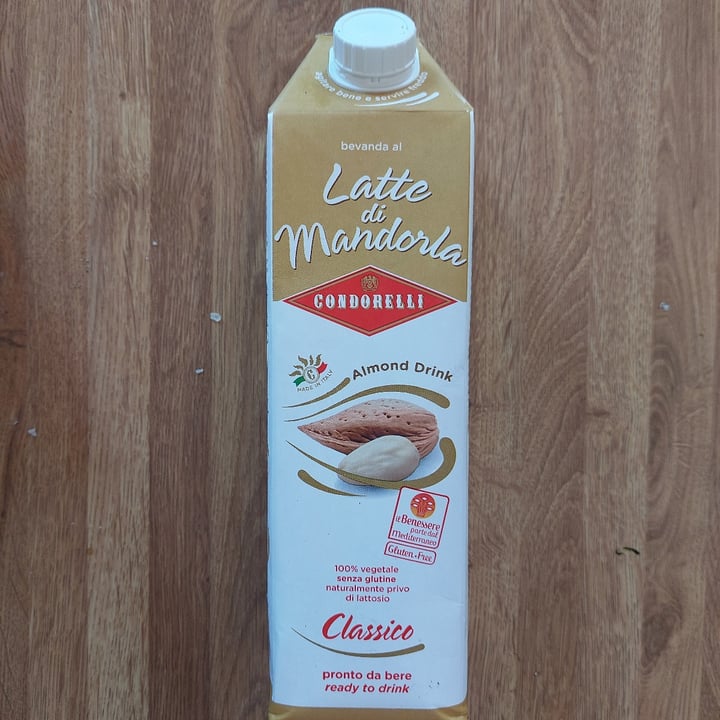 photo of Condorelli Latte di mandorla shared by @elis93 on  05 Jul 2022 - review