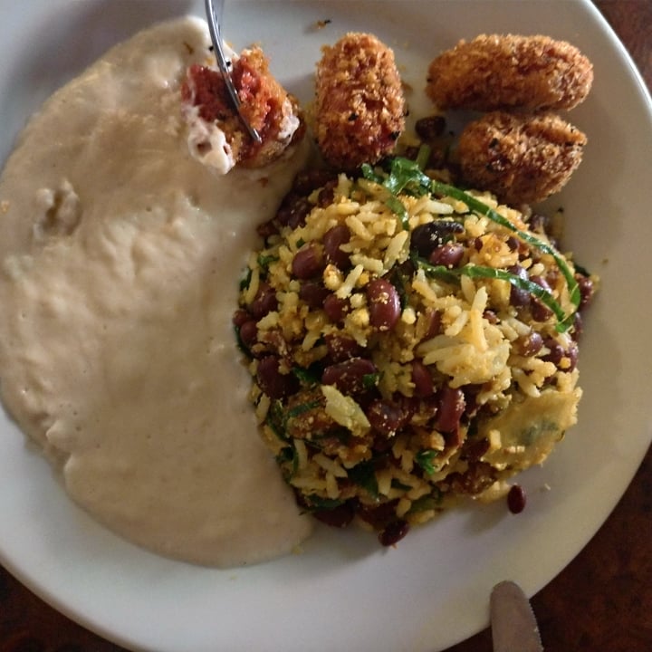 review photo of Bandolim Restaurante Cult Bar Baião Carioca + Vatapá + Dadinho shared by @hellencano on 23 Apr 2022 - review