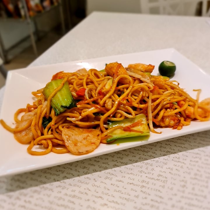 photo of Vegetarian Express Cafe Mee Goreng shared by @parismelody on  08 Jun 2022 - review