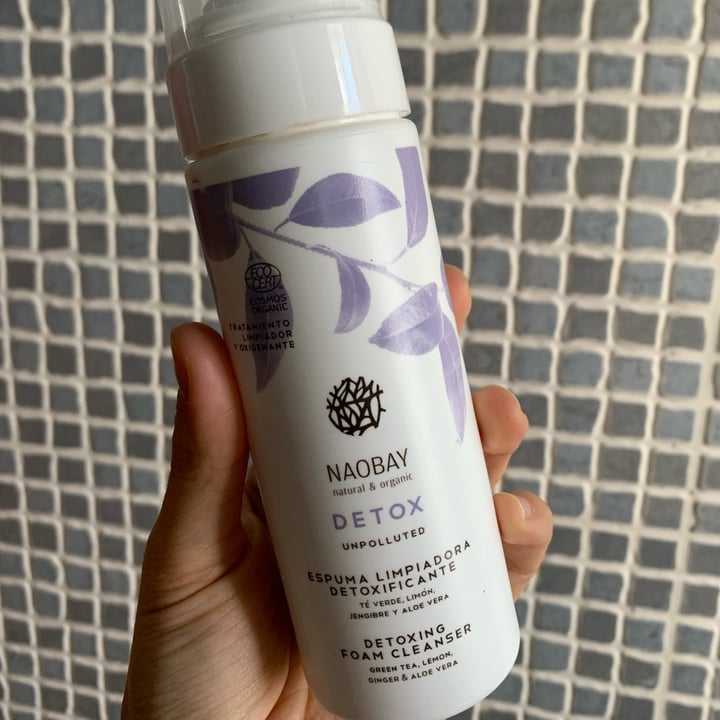 review photo of Naobay Espuma Limpiadora Detoxificante shared by @fromlosttotheveggie on 19 Dec 2021 - review