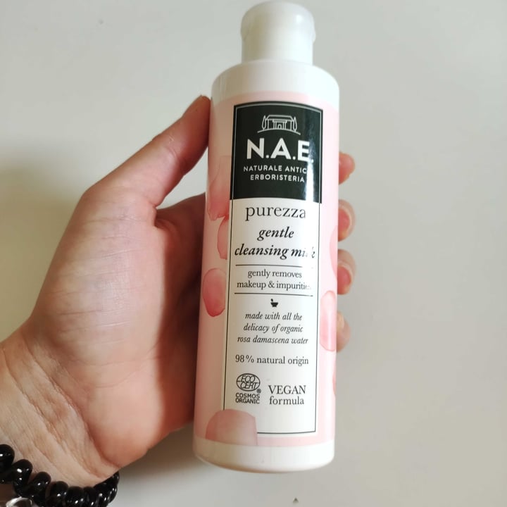 photo of N.A.E. Naturale Antica Erboristeria Latte detergente shared by @saphy89 on  17 Jun 2022 - review
