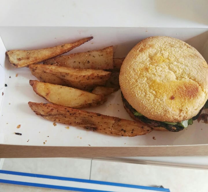 review photo of Tea Connection - Caballito Madre Burga shared by @robertina on 10 Jan 2020 - review