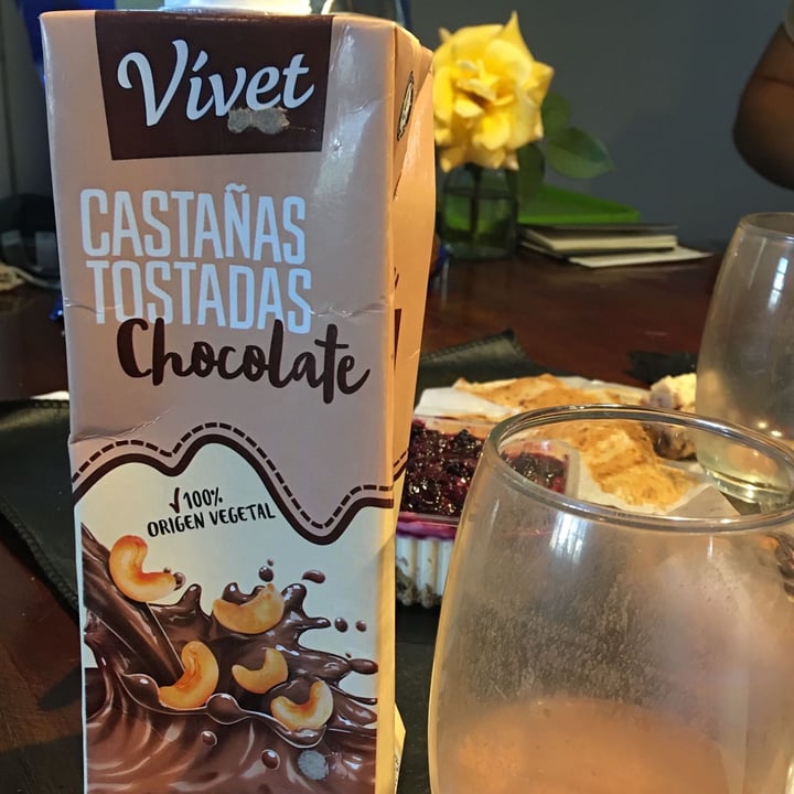 photo of Vívet Leche de Castañas Tostadas sabor Chocolate shared by @agoscolo89 on  06 Nov 2021 - review