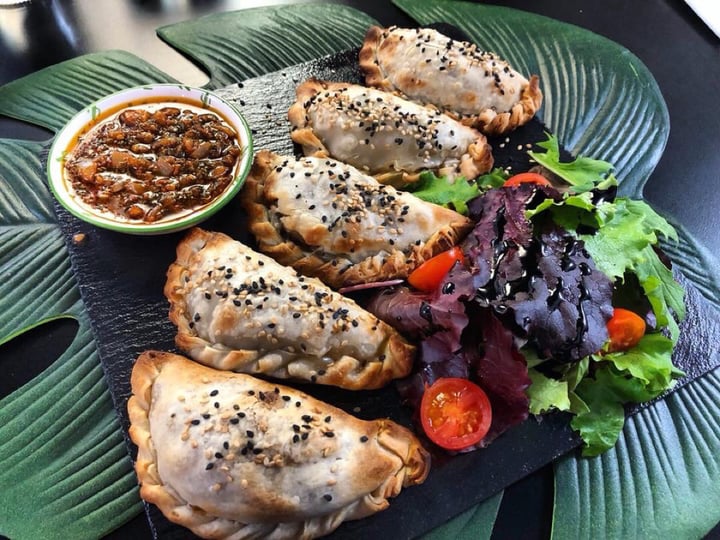 photo of Restaurant Alvocat Empanadillas shared by @anaiturrizar on  04 Jul 2019 - review