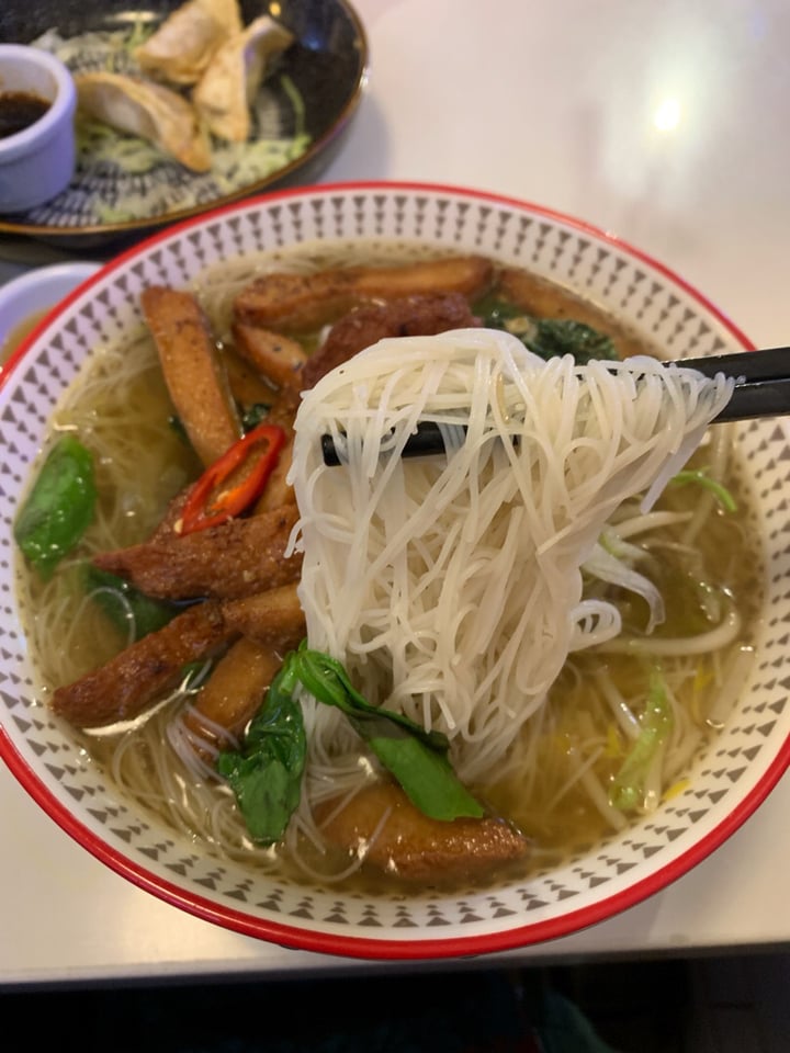 photo of Cafe Soya (Arcadian Centre) Veggie lemongrass chicken soup with vermicelli thin rice noodles shared by @laurapratt on  29 Dec 2019 - review