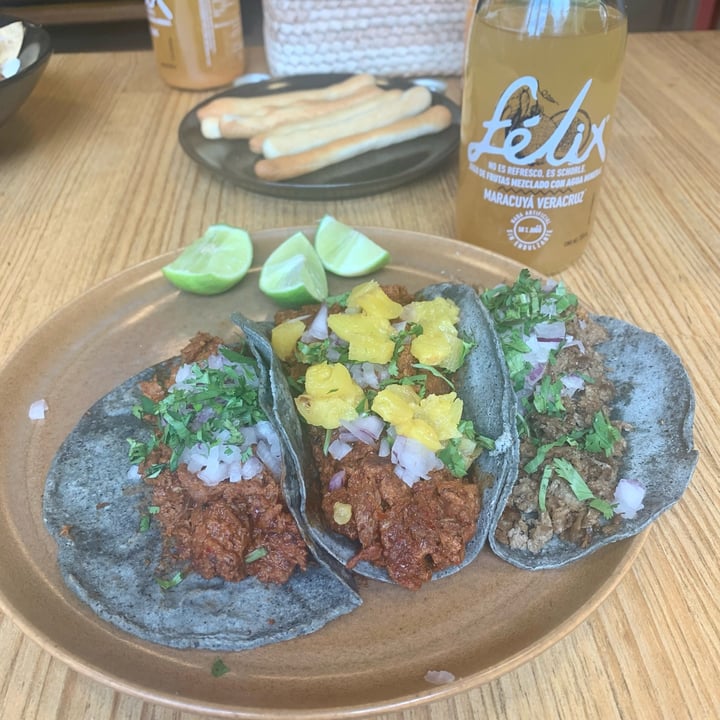 photo of Pali Pali del Valle Tacos surtidos (susdero, Pastor, Chorizo) shared by @nancy on  06 Aug 2022 - review