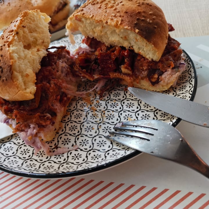 review photo of Vegami Burger Van Gogh shared by @fedeioli on 13 Jun 2022 - review