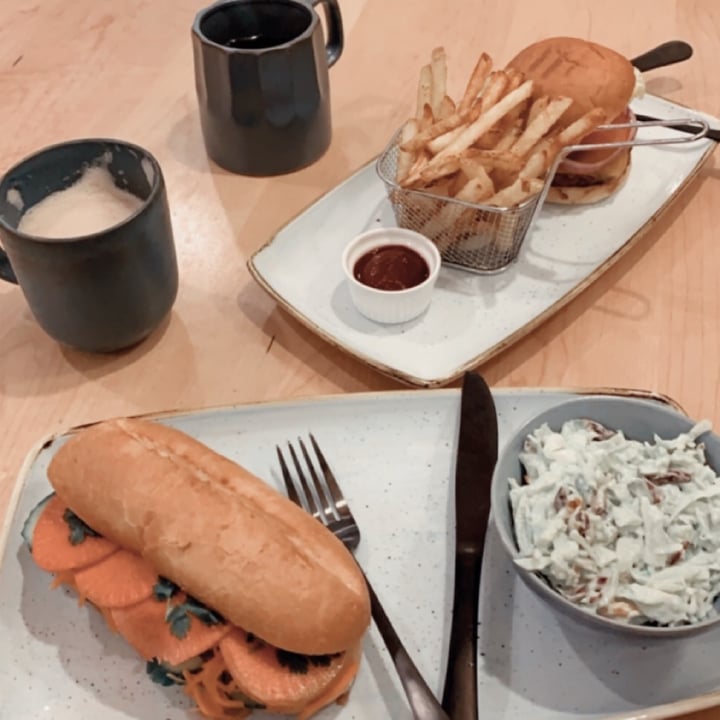 photo of down 2 earth plant parlour Banh Mi shared by @ashleyrenee on  25 Sep 2020 - review