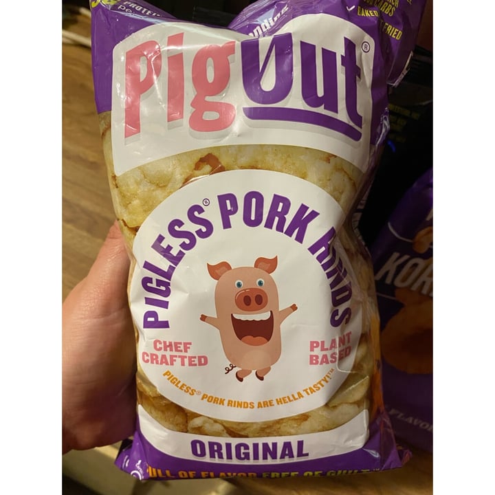 photo of Outstanding Foods Original pigless pork rinds shared by @amsvfrazier90 on  13 Aug 2021 - review