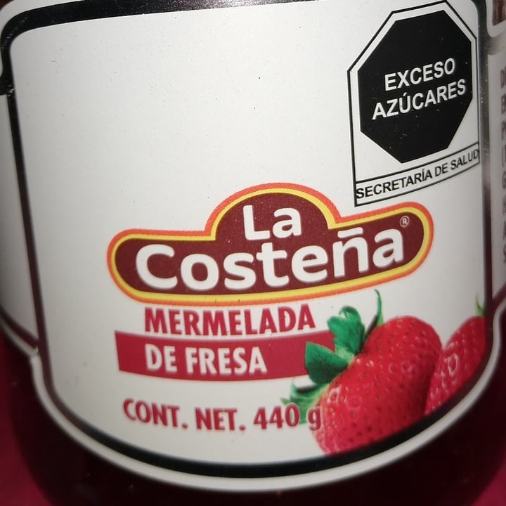 photo of La Costeña Mermelada De Fresa shared by @fergievegan on  11 Feb 2022 - review