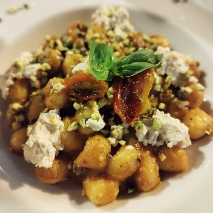 photo of Cavò Bistrot Gnocchi shared by @violus on  11 Jul 2022 - review