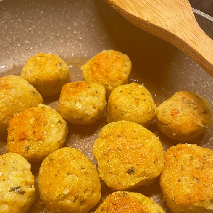 review photo of dmBio Falafel glutenfrei shared by @lailazzz on 15 Nov 2022 - review