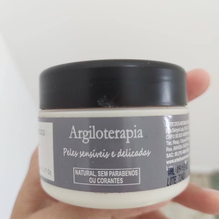 photo of Arte dos Aromas Máscara Facial de Argila Branca shared by @agathaneves on  14 May 2022 - review