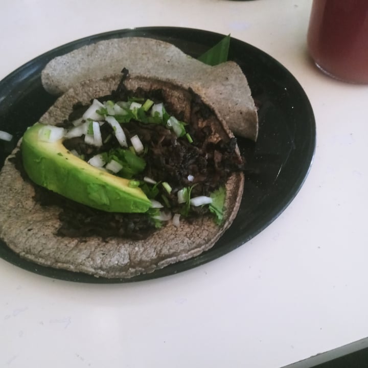 photo of Taller Vegánico Taco de Barbacoa De Portobello shared by @marovallecillos on  24 Oct 2022 - review