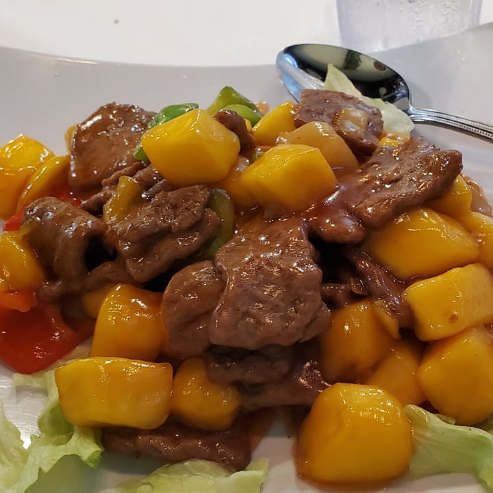 photo of Chef Kenny's Vegan Asian Cuisine Beef mango shared by @eriluc on  19 Jul 2022 - review