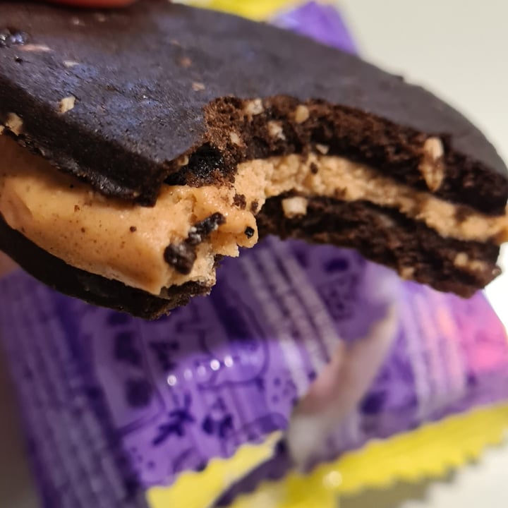 photo of Animal kind Alfajor Vegano shared by @cef on  05 Aug 2022 - review