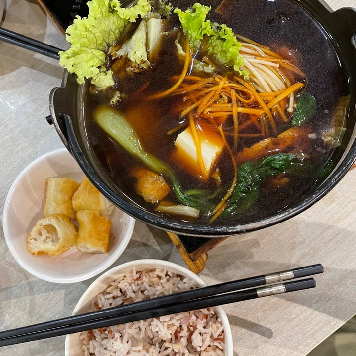 photo of Flavours by Saute Bak Kut Teh Lion Mane Hotpot with Rice shared by @hannahpiranha on  24 Jun 2021 - review
