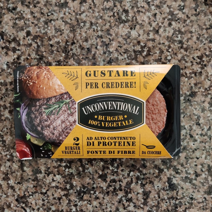 photo of Unconventional Burger Vegetale Classico - Classic Burger shared by @eeele on  15 Apr 2022 - review