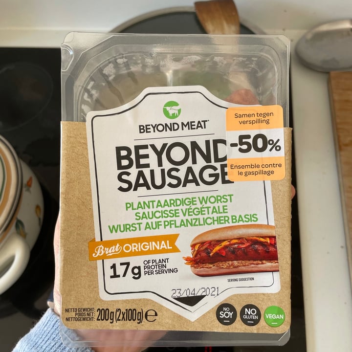 review photo of Beyond Meat Beyond Sausage Brat Original shared by @lulipast on 22 Jul 2021 - review