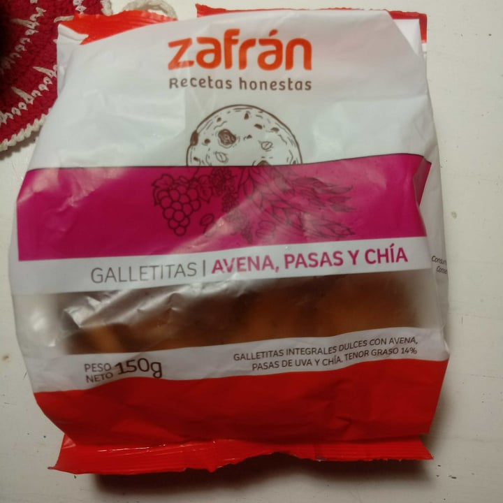 review photo of Zafran Galletitas De Avena, Pasas Y Chía shared by @dana21 on 12 May 2021 - review
