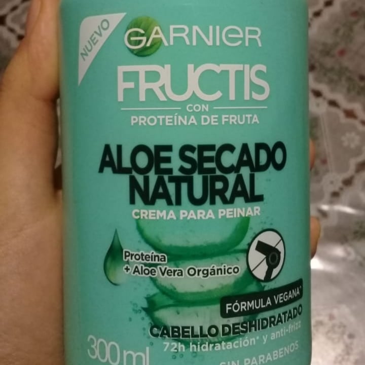 review photo of Garnier Garnier Fructis Aloe Secado Natural Crema para Peinar shared by @floraleman on 29 Apr 2020 - review