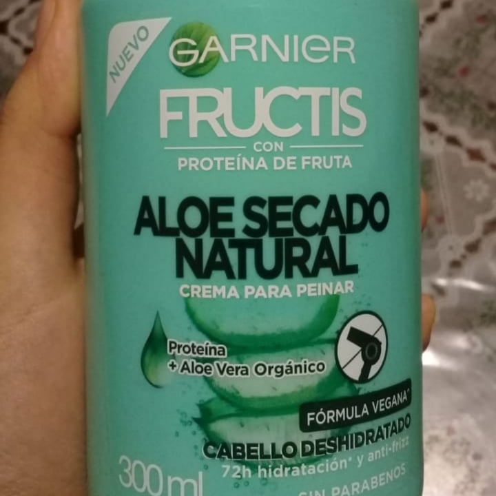 photo of Garnier Garnier Fructis Aloe Secado Natural Crema para Peinar shared by @floraleman on  29 Apr 2020 - review