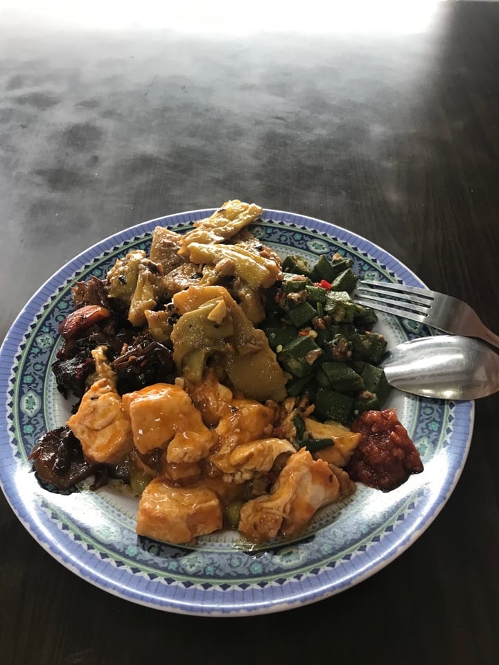 review photo of Yi Xin Vegetarian Mixed Vegetables Brown Rice shared by @ckimsg on 24 Nov 2019 - review