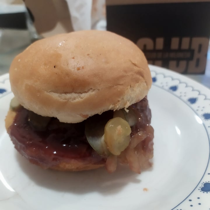 photo of El Club de la Milanesa Sandwich NotMila Recargado shared by @soyfeminati on  30 Aug 2021 - review