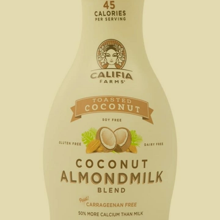 photo of Califia Farms Coconut Almond Milk Blend shared by @honeybae on  16 Dec 2020 - review