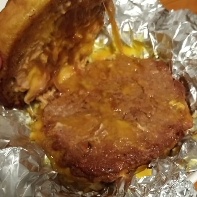 菜肴“Vegan smash cheese”的照片