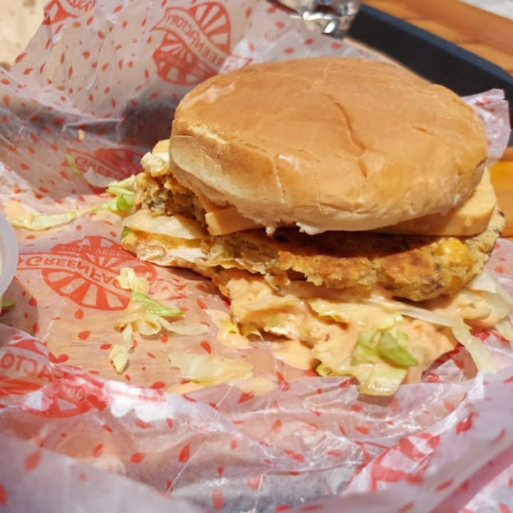 review photo of GreenFactory Big green shared by @camilabao on 07 Nov 2020 - review
