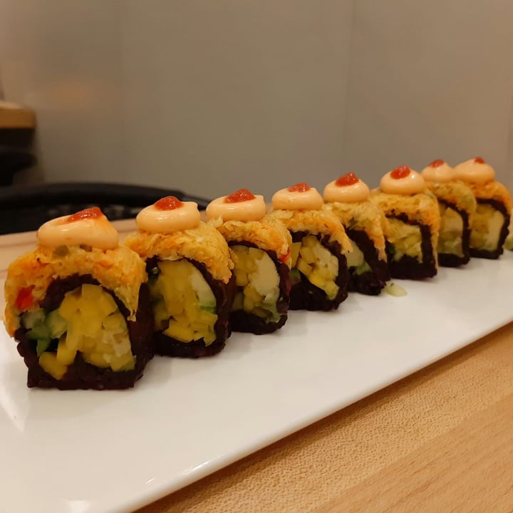 photo of Beyond Sushi (W 37th Street) Spicy Mang Sushi shared by @nico-aguilera on  17 Feb 2020 - review