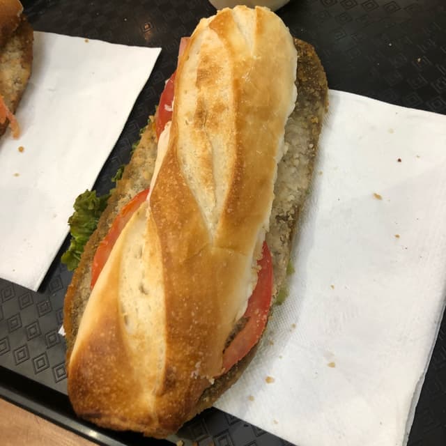 菜肴“Sandwich de milanesa”的照片