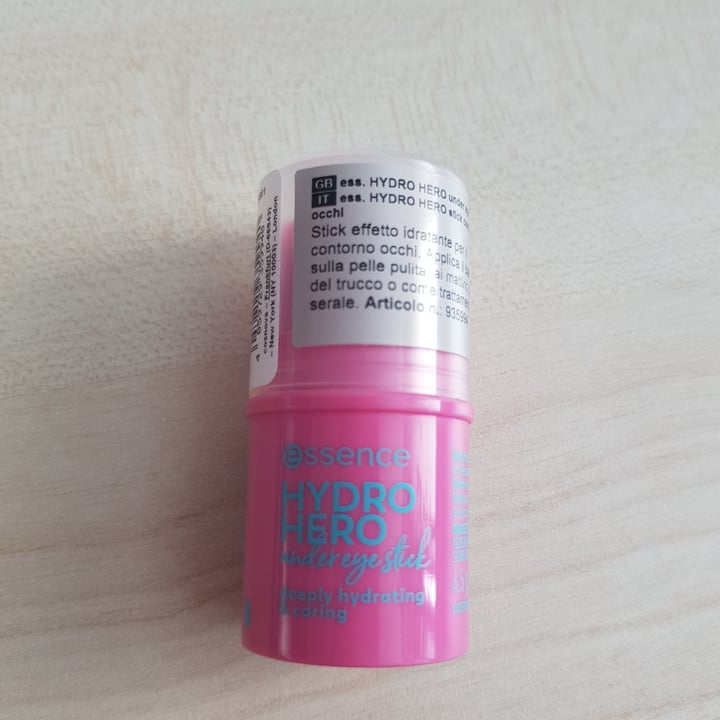 photo of Essence  hydro hero shared by @diddi on  27 Oct 2022 - review