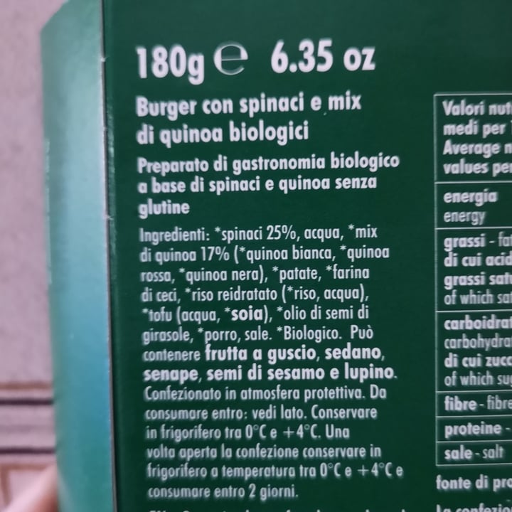 photo of Natura Sì burger con spinaci e mix di quinoa shared by @aleveganfoodlover on  25 Dec 2022 - review