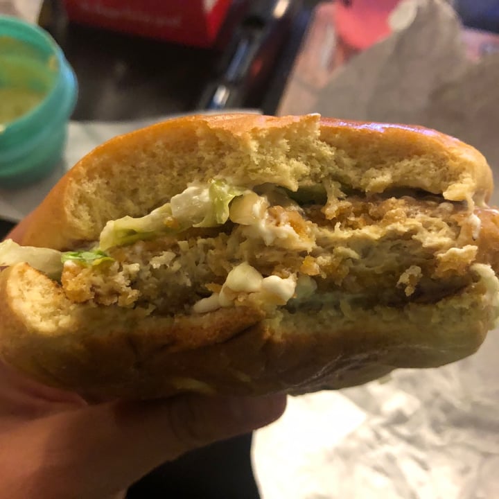 photo of KFC Plant Based Chicken sandwich shared by @veggiemermaid on  30 Jun 2021 - review