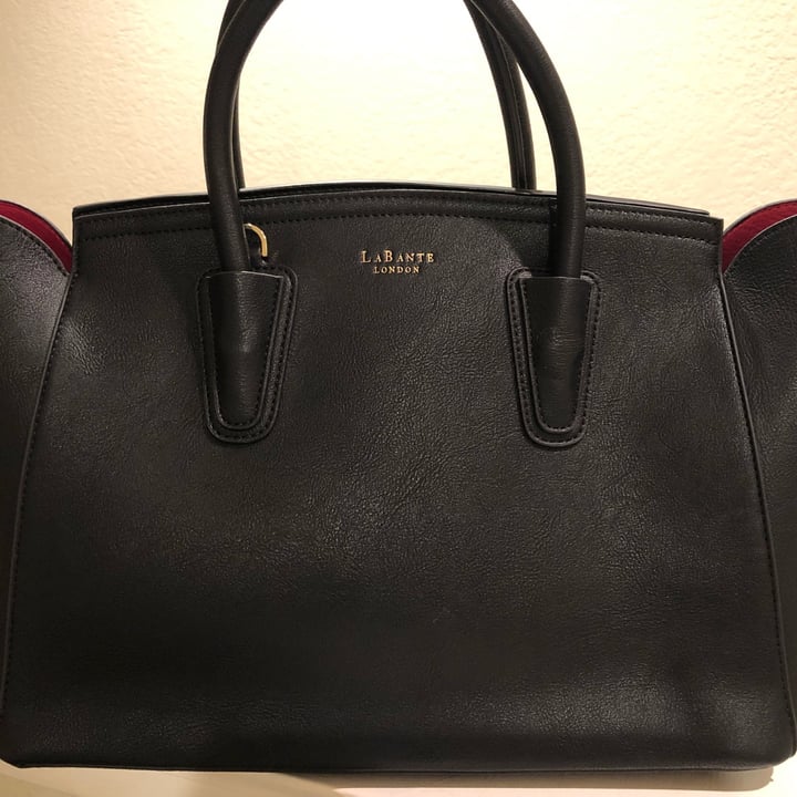 review photo of LaBante London Grant Vegan Bag shared by @happy2bvegan on 06 Feb 2022 - review