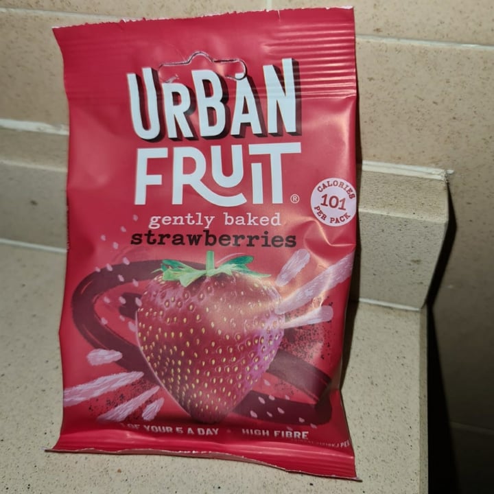 photo of Urban Fruit Gently Baked Strawberries shared by @mariencd on  31 Dec 2020 - review