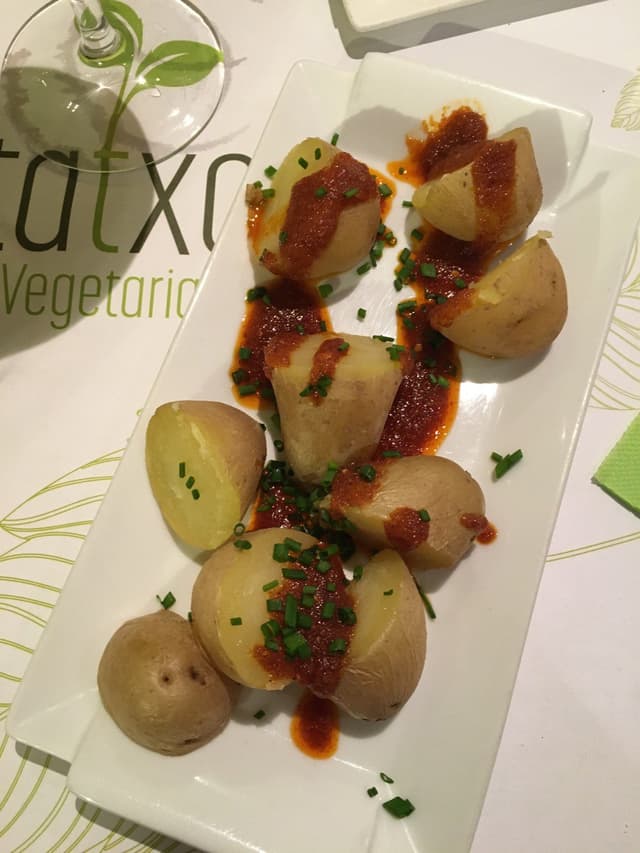 Photo of the dish “Patatas con mojo picón”